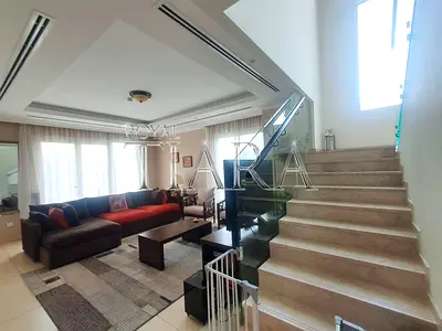 Corner Plot | 3BR + M | Vacant