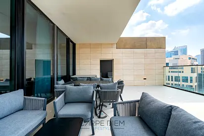 Stunning 2-Bedroom Apartment with Jacuzzi | Binghatti Trillionaire, Business Bay