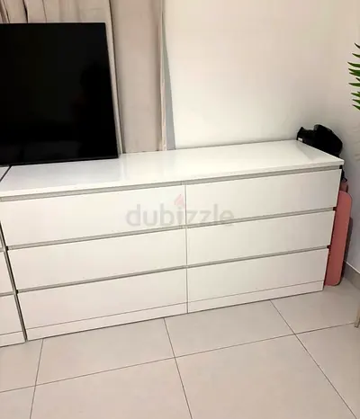 Ikea Storage White 6-Drawer / TV Console in Good Condition