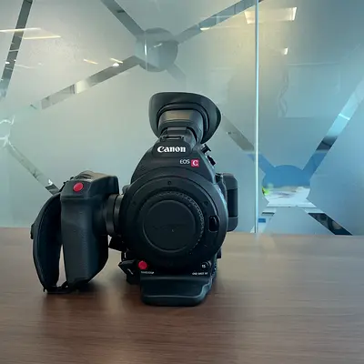Canon EOS C-100 series Professional Cinema Camera