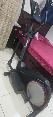 Proform elliptical cross trainer
