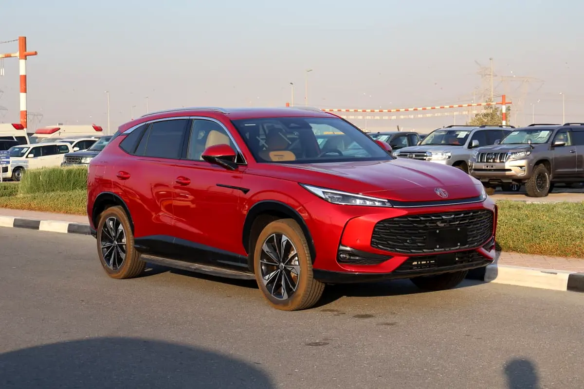 MG HS 2025 — photo 1 of 18