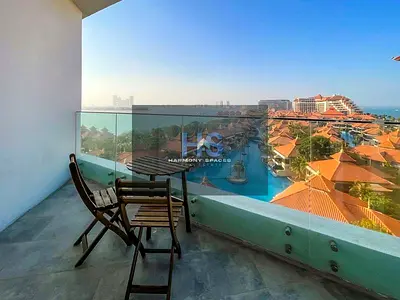 Priced to Sell | Direct Access to Beach | Sea View