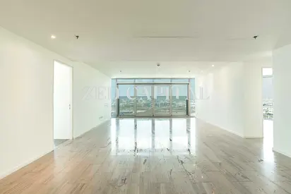 Huge Layout | 3BR+Maid | Stunning Creek View