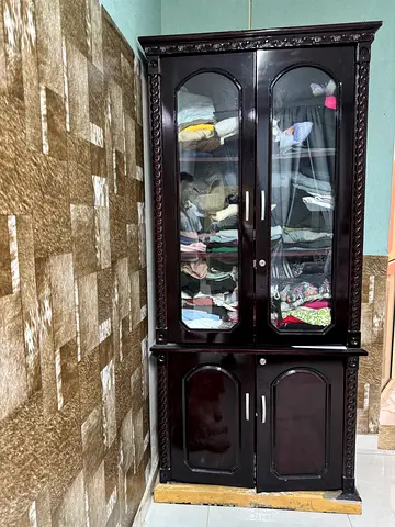 Cupboards dining table