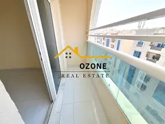 Wow 12 Cheques Payment good location good building cantral ac only, family