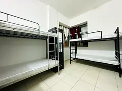 Furnished BEDSPACE for Indian GENTS available in KARAMA near Metro