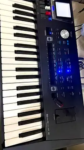 Roland BK 9 76 key