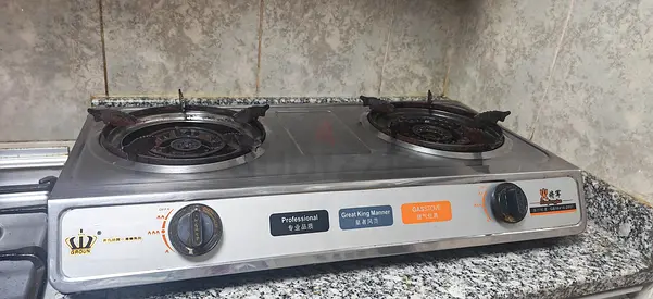 Two burns gas stove heavy duty auto ignition with pipe Regulator