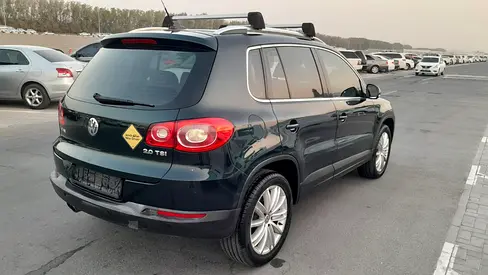 صورة 9 لـ 2011 Volkswagen TIGUAN
