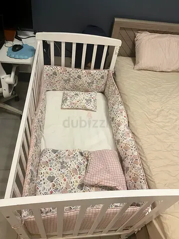 Wooden Baby bed side Crib + mattress + bumper and comforter set