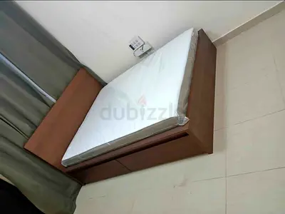 Ikea Malm bed with mattress 140x200
