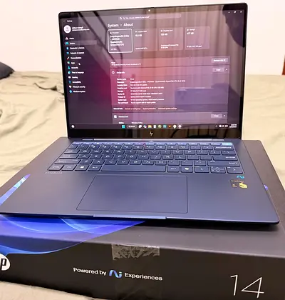 HP EliteBook Ultra G1Q 14 Notebook