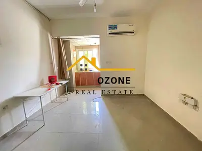 🏡✨ Spacious Unfurnished Studio Apartment | 430 Sq. Ft. | Prime Location | Family-Friendly Buildin