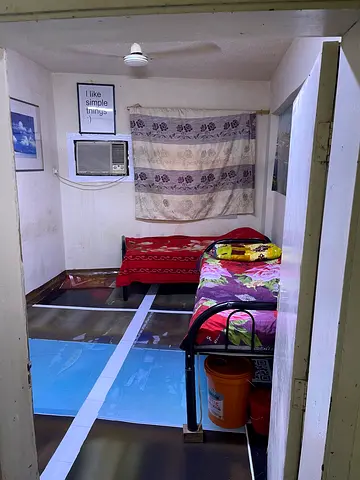 Bed space for monthly rental