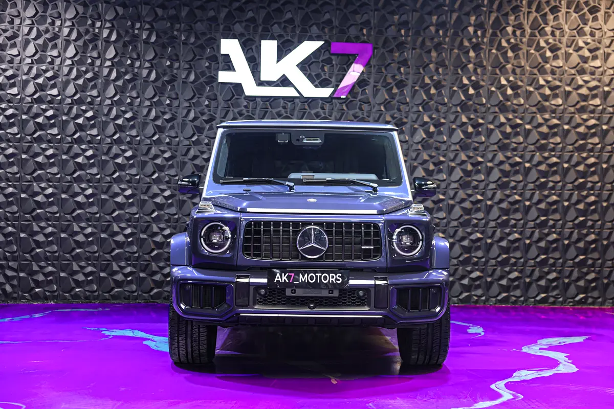 Mercedes-Benz G-Class 2025 — photo 1 of 11