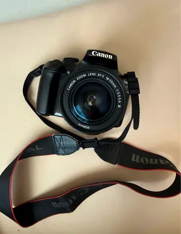 Canon EOS 1100D DSLR with 18-55mm kit lens – good working condition