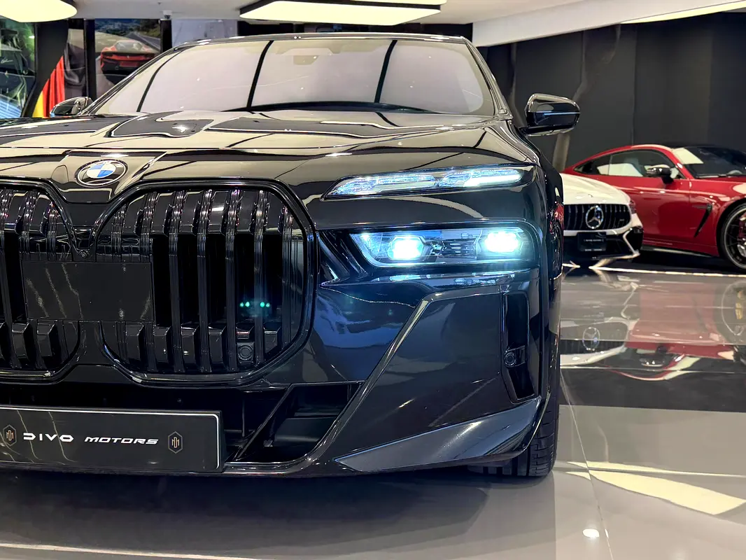 BMW 7-Series 2024