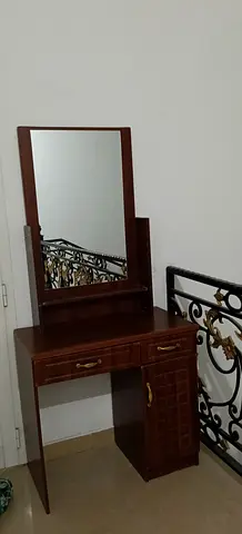 Dressing table for sale