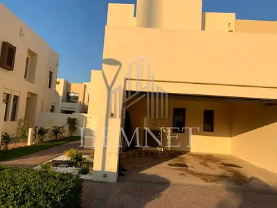 Well-Maintained Villa | Enclosed Garage | Ready to Move In