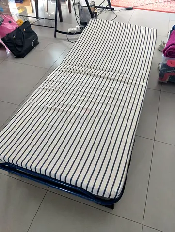 Foldable bed, great for childrens sleepovers