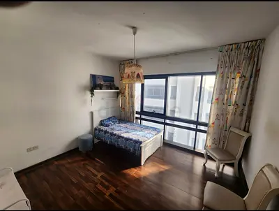 Room for Rent – Prime Location (Al Zahiyah)
