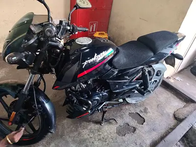 2021 Bajaj pulsar 150cc Fr sale in Dubai at 999 Aed only.