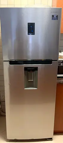 Samsung Top Freezer Refrigerator with Water Dispenser - Good Condition