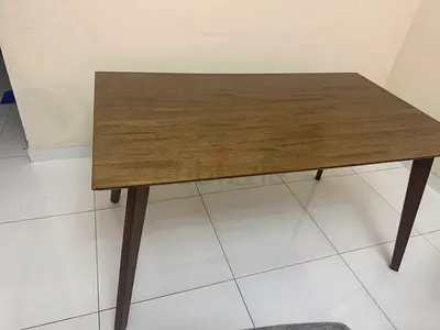 Dining table set