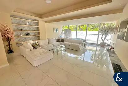4 Bed | Furnished | Upgraded | Private Pool
