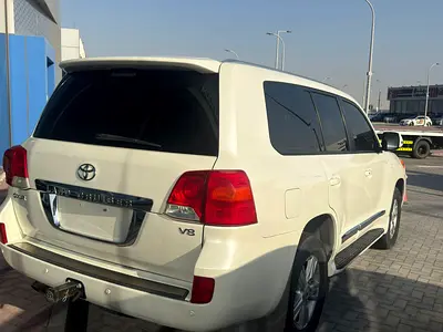 2014 Toyota LAND CRUISER — фото 4
