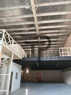 🏭 Corner Warehouse for Rent – Insulated | Mezzanine | Civil Defense Approved