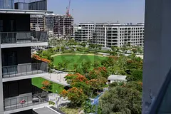 Vacant 2BR | Park Views | Well-Maintained