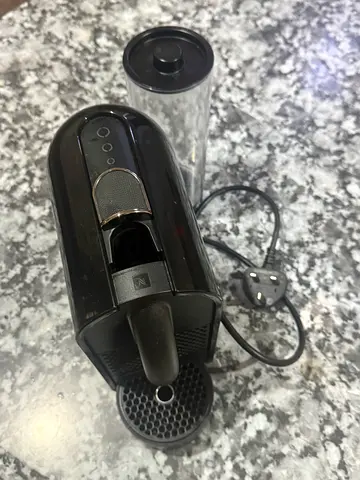 Nespresso Coffee Machine | Compact Capsule Espresso Maker | Good Condition