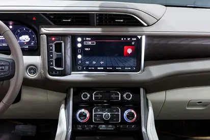 2023 GMC YUKON — фото 14