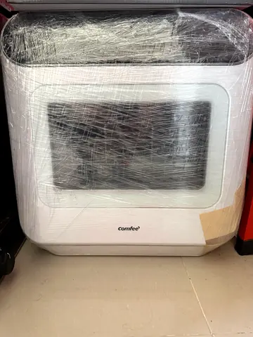 Compact Countertop Dishwasher - Comfee Portable Dishwasher (Like New)