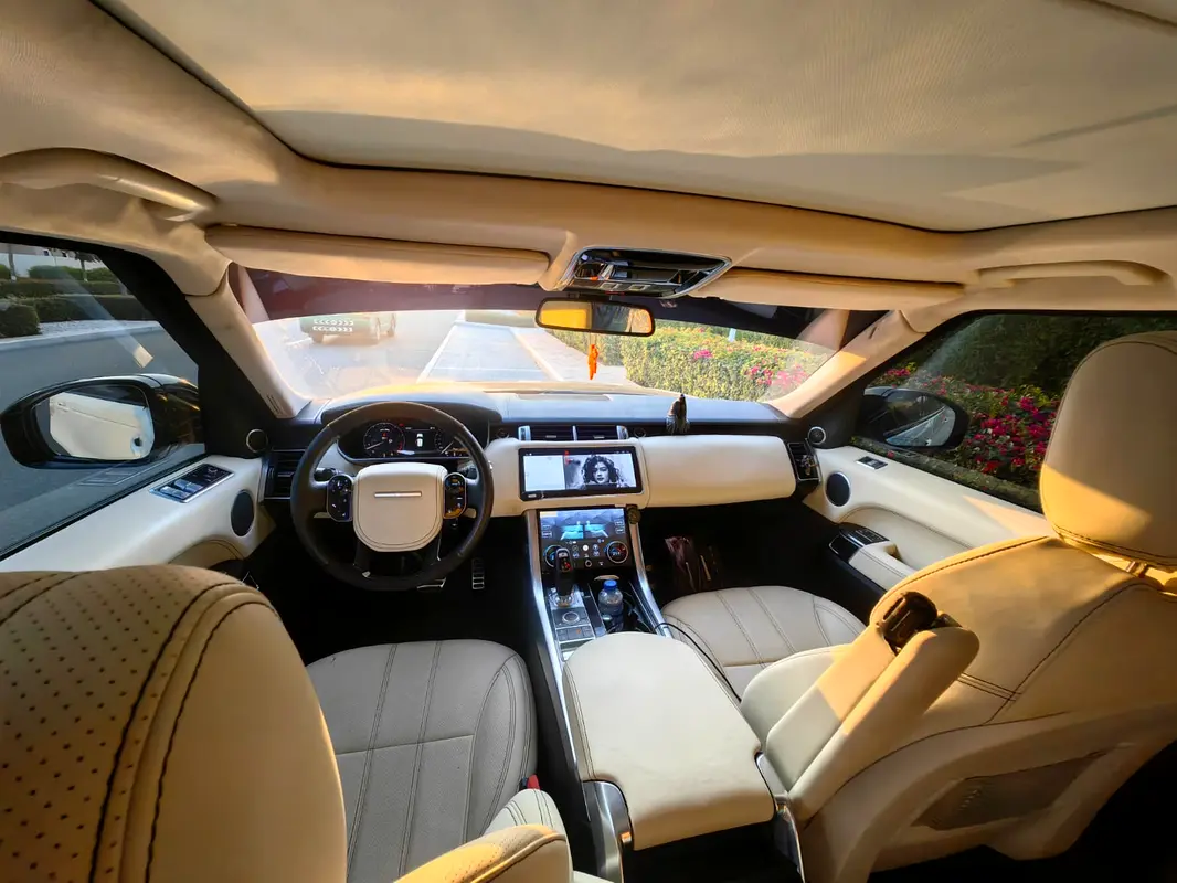 Land Rover Range Rover 2016 — photo 1 of 20