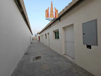 14 Labour camp for rent 2 kitchan 18 washroom laundry room 350k