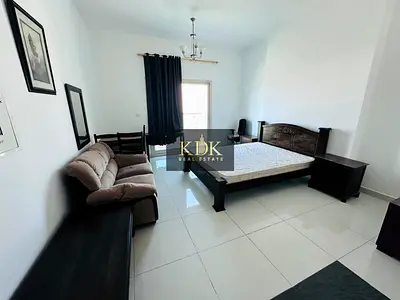 استوديو مفروش | إيليت سبورتس ريزيدنس 2 | شرفة وإطلالات على المدينة