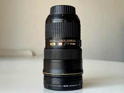 Nikkor 24-70mm f2.8 G - Zoom Lens (with UV filter) - Good Condition