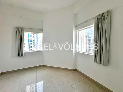 VACANT I UNFURNISHED I PANORAMIC VIEW I HIGH FLOOR