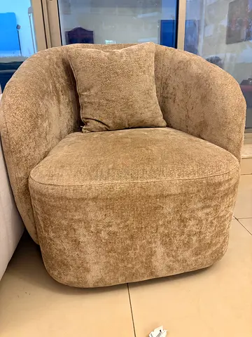 Plush Beige Single Armchair - excellent Condition