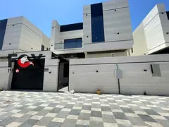 Villa for rent with 5 master bedrooms, majlis, living hall, kitchen, maid’s room, prep kitchen, 7 