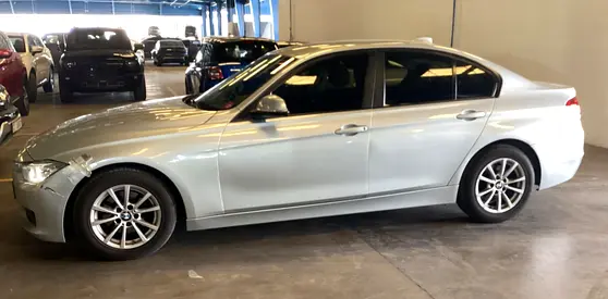 2015 BMW 316i Executive 1.6 Liter GCC Specs