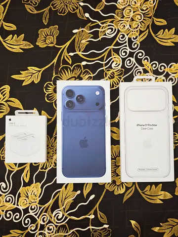 Apple iPhone 17 Pro Max 512 GB UK version Case and 20W USB-C Adapter, original never been opened