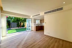 Amazing Renovation | Private Garden | Vacant