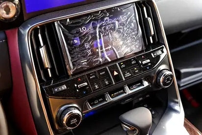 صورة 8 لـ 2026 Lexus LX-SERIES