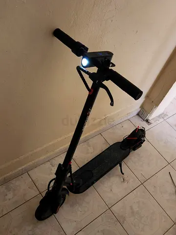 electric scooter everything is okay and the battery is new