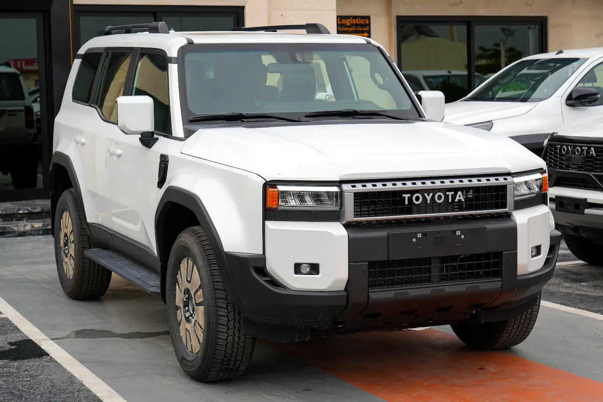 Toyota Prado 2026 — photo 1 of 20