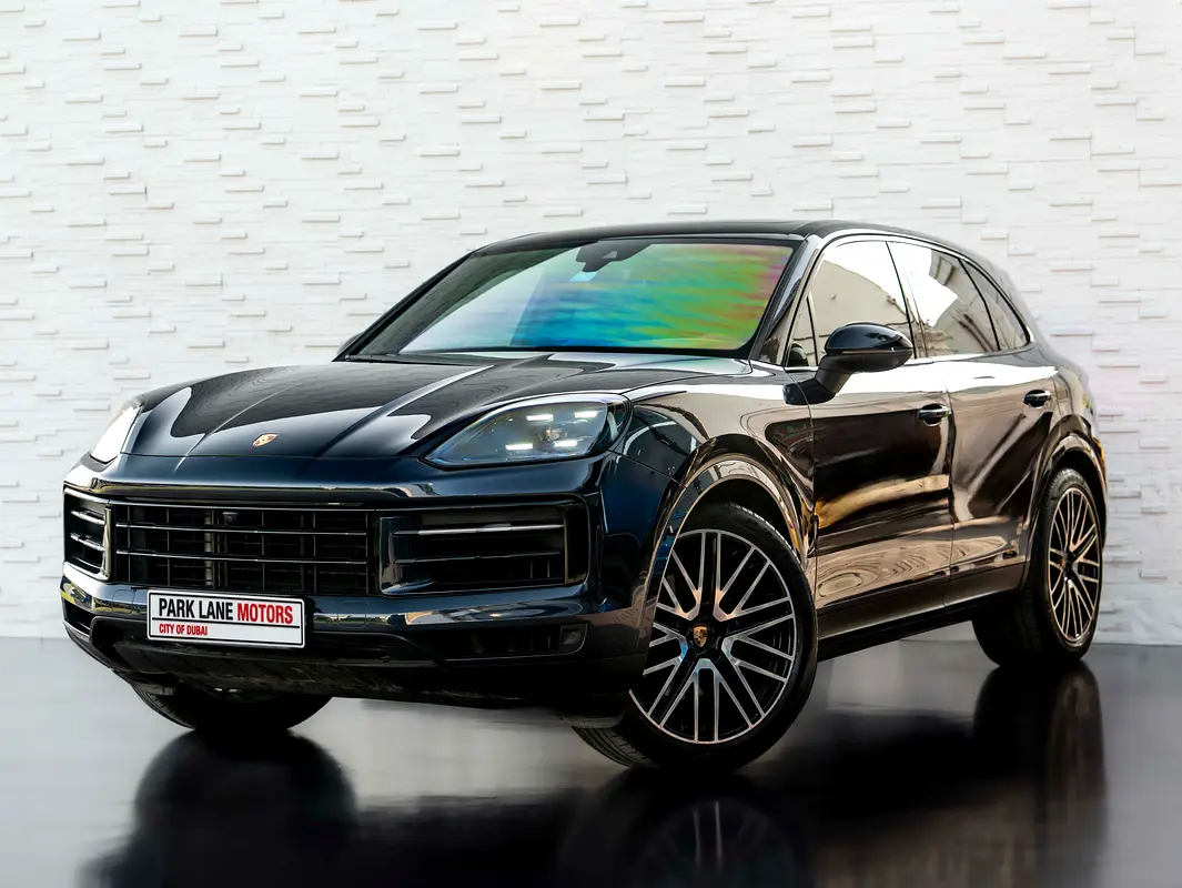 Porsche Cayenne 2024 — photo 1 of 20